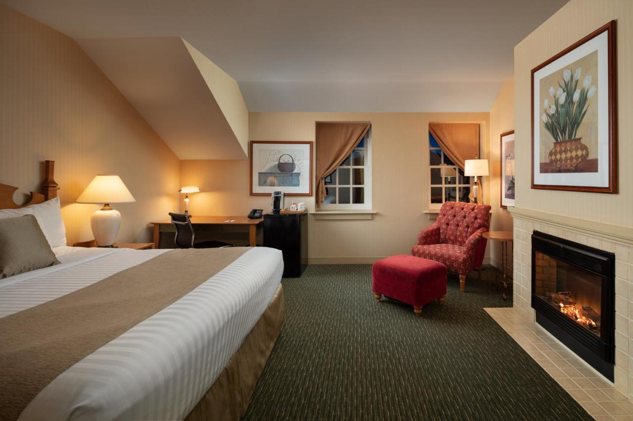 St. Eugene Golf Resort & Casino Cranbrook Exterior photo
